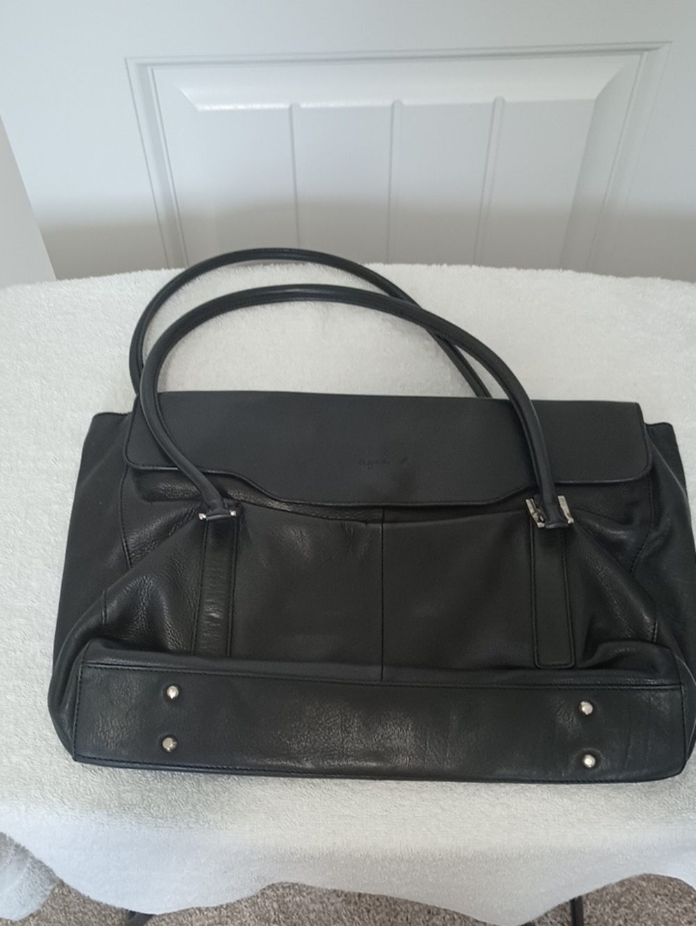 Agnes B. Black Leather Shoulder Tote - Structured French Minimalist